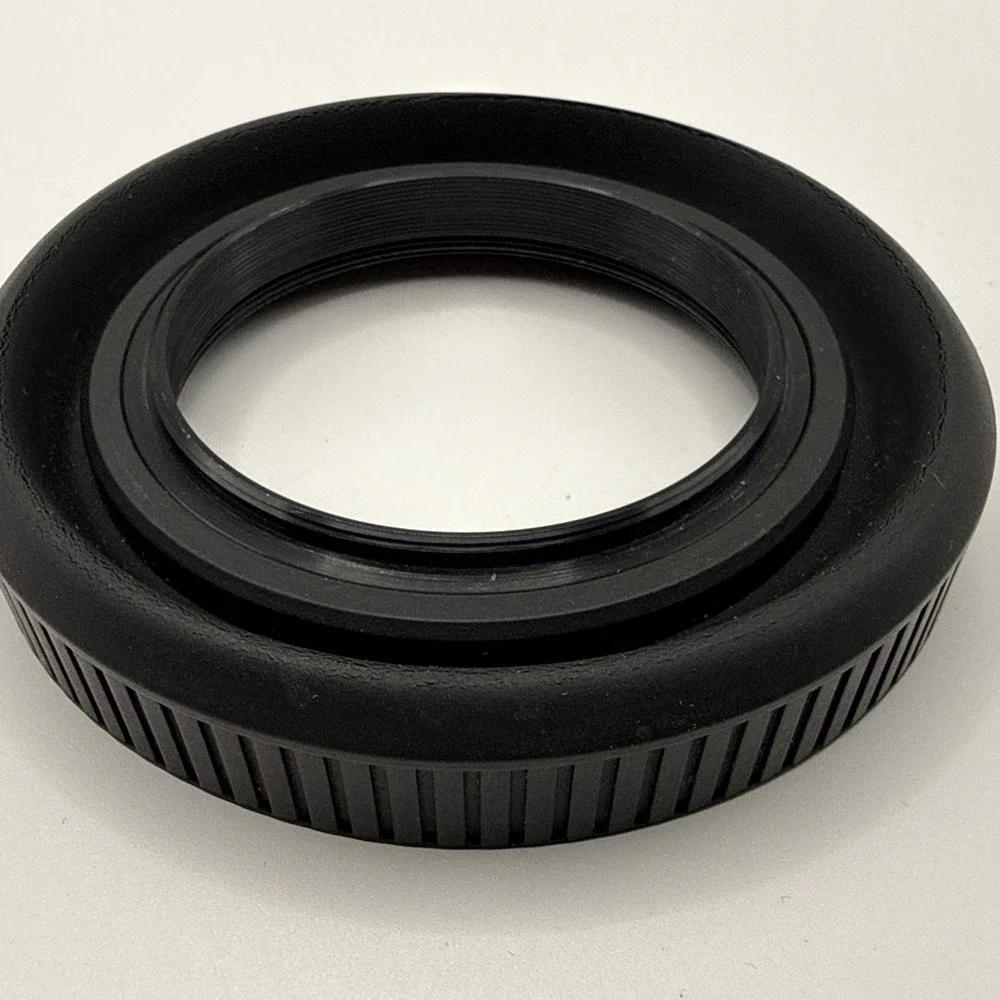 Auto Mamiya/Sekor SX 55 mm 1:1.8 Screw Mount Lens. Made In Japan. Lens Hood.